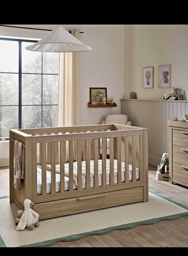 Mamas papas franklin nursery - papas,