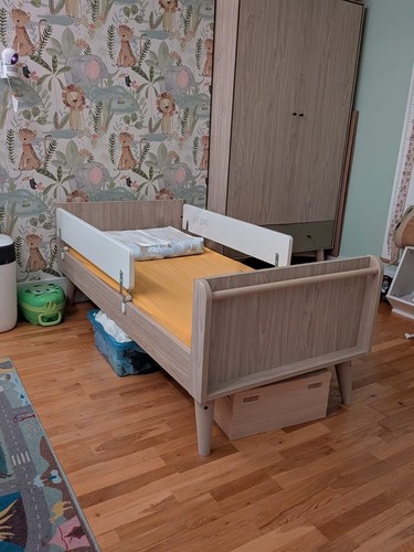 Mamas and papas coxley nursery - and,