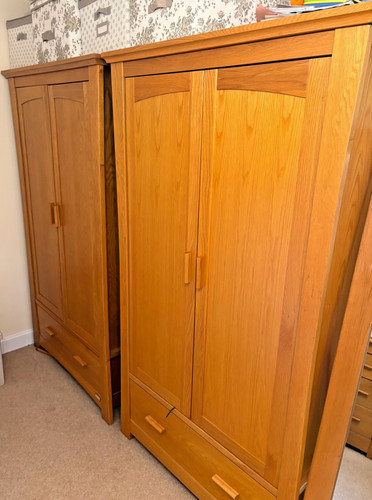 Bedroom furniture set - , piece