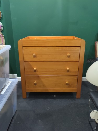 Mamas papas wooden - &, chest